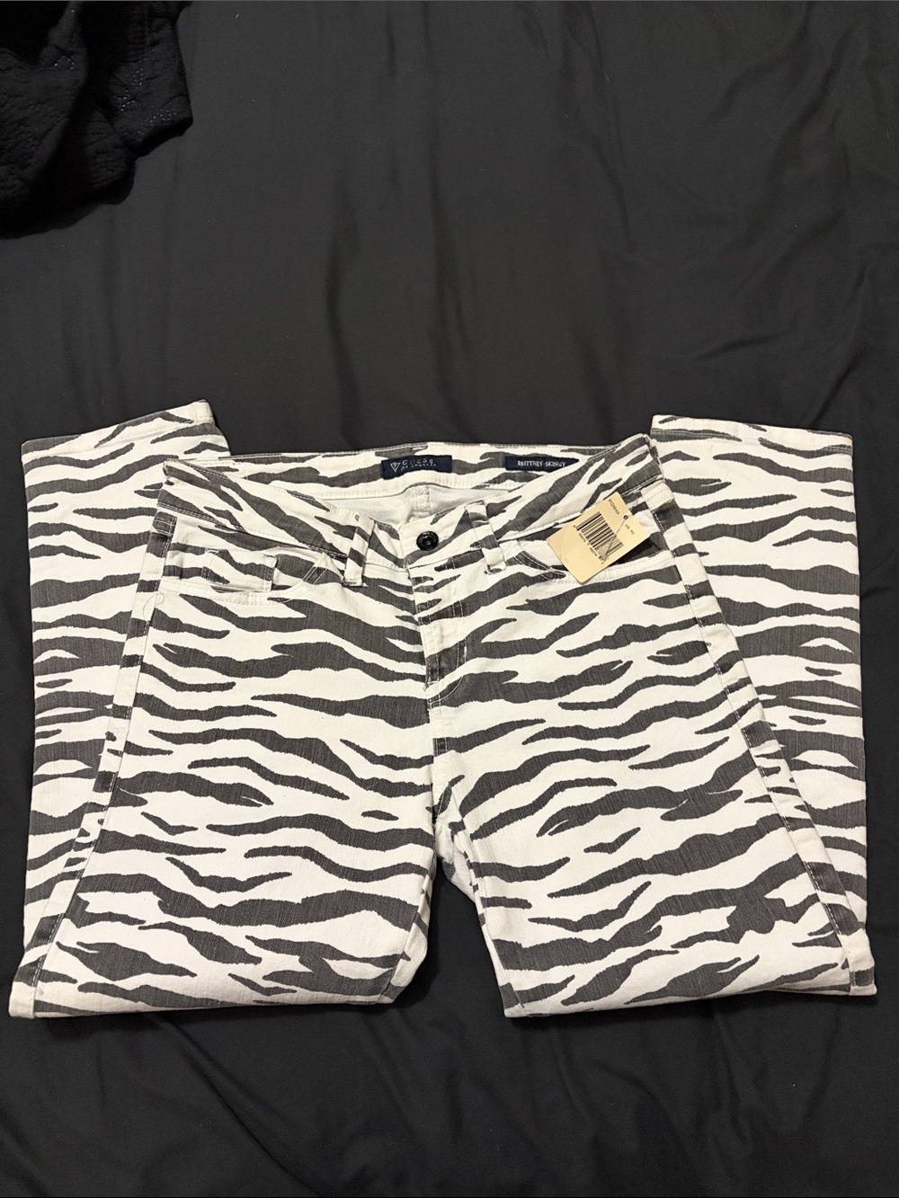 Vintage 90s Guess Women's Skinny Jeans Zebra Print White and Black